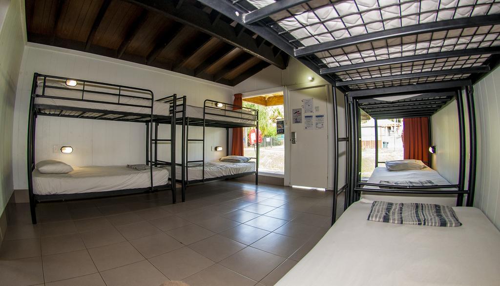 Nomads Airlie Beach (Adults Only) Extérieur photo